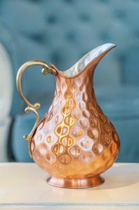 Carafe à eau en cuivre martelé à la main, design vintage, pichet en métal durable pour boissons et fêtes - Product Image 6