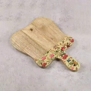 Nuevo Producto al por Mayor: Tabla de Cortar de Madera Personalizable Rectangular con Diseño de Asa Floral - Product Image 2