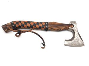 มีดโทมาฮอว์ก Jahangir Enterprise รุ่น JE-AX-601 น้ำหนัก 1 ปอนด์ ทำจากเหล็กดามัสกัสคาร์บอนสูง 1095 เกรด DIY ด้ามไม้โรสวูดลายนูน สำหรับงานอุตสาหกรรม - Product Image 5