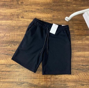 Shorts décontractés techniques pour hommes personnalisés, taille élastique avec cordon de serrage, légers, en tissu molletonné, vente en gros - Product Image 4
