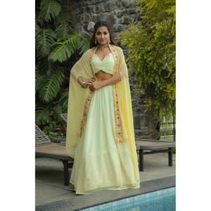 Conjuntos de Lehenga Choli para Mujer de Diseñador con Trabajo de Hilo, Dori y Lentejuelas - Product Image 1