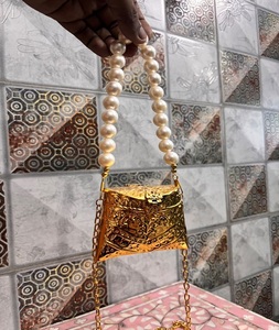 Bolso de Mano Tipo Clutch, Chapado en Oro, con Forma Personalizada y Adornos Tradicionales, para Mujeres, Bodas, Fiestas y Eventos Festivos - Product Image 5