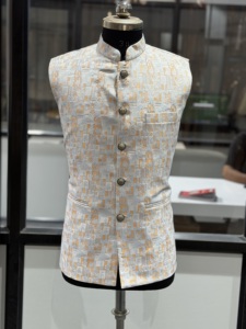 เสื้อแจ็คเก็ตสไตล์อินโดเวสเทิร์นแบบพรีเมียมสำหรับเจ้าบ่าวและงานปาร์ตี้ - Product Image 1