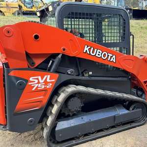 Nuevo Cargador Frontal Compacto Kubota 2026 de 5 Toneladas con Cucharón, Tipo Oruga, Incluye Bomba de Motor para Trabajo con Tractor - Product Image 1