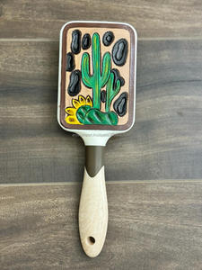 Brosse à cheveux rustique Chic poignée en cuir usiné pour Glam sans effort véritable peigne à cheveux en cuir artisanal accessoires de cheveux cadeau pour elle - Product Image 2