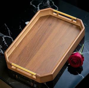 Bandeja de almacenamiento de madera con asas de metal, diseño clásico en forma de polígono para organizar el escritorio, organizador de oficina multifuncional - Product Image 1