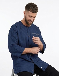 Delantales Impermeables para Salón de Belleza, Delantales para Hombre, Delantal de Manga Larga con Cuello Redondo para Peluquería y Estética - Product Image 4