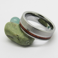 Bague en carbure de tungstène argenté brossé avec incrustation de bois décentrée, alliance plate de 8 mm pour homme, bijoux naturels en gros