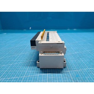 SMC VVQ1000-1C2 + VQ1300Y-5C ชุดประกอบวาล์วโซลินอยด์มือสอง ใช้ได้ทันที อะไหล่อุปกรณ์เซมิคอนดักเตอร์ยี่ห้อ Legacy - Product Image 5