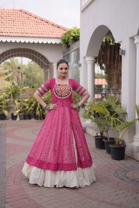 <b>Pink</b> Embroidered Indian Pakistani Set Ruched Lehenga Choli Dupatta Traditional <b>Dress</b> for <b>Wedding</b> Festival - Product Image 5