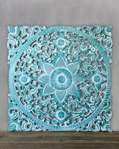 Panneau mural en bois sculpté au design antique, finition parfaite et taille standard. - Product Image 1