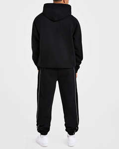 Sweat-shirt et pulls noirs surdimensionnés de haute qualité avec passepoil, en coton mélangé respirant, style streetwear pour homme, avec poche kangourou - Product Image 2