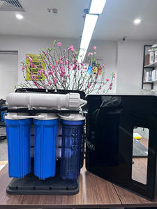 Produit révolutionnaire fabriqué au Vietnam : Distributeur d'eau hydrogénée pour usage domestique, entièrement en plastique, pour bureau. - Product Image 3