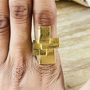 Hot Selling Brass <b>Ring</b> Minimalist Geometric <b>Ring</b> For Men 18k Gold Plated Square Block <b>Statement</b> Jewelry Modern Wholesale <b>Ring</b> - Product Image 2