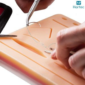 Kit complet d'entraînement à la suture, grand coussin de suture en silicone avec plaies pré-découpées et ensemble d'outils de suture - Product Image 6