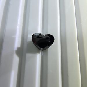 Diamante suelto de 1.5 quilates, corte brillante modificado, forma de corazón, color negro elegante, certificado por IGI, cultivado en laboratorio, para la elaboración de joyas. - Product Image 3