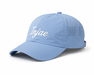Gorra Deportiva Transpirable con Logotipo Personalizado al por Mayor, Gorra de Golf de 5 Paneles con Cierre Ajustable y Orificios Cortados con Láser para Correr al Aire Libre - Product Image 1