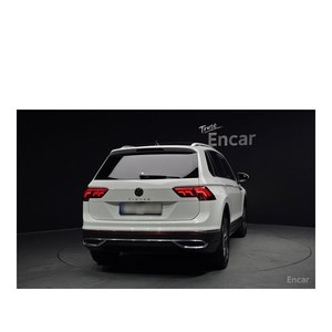 สำหรับรถยนต์ Volkswagen Tiguan 2.0 TDI Prestige ปี 2023 เดือนธันวาคม พวงมาลัยซ้าย เครื่องยนต์ดีเซล เบาะหนัง พร้อมกล้องมองหลัง ระยะทาง 15,109 กม. - Product Image 4