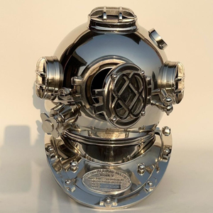 Réplique de casque de plongée Mark V en métal brillant, objet de décoration nautique, de collection vintage pour la mer et l'océan - Product Image 5