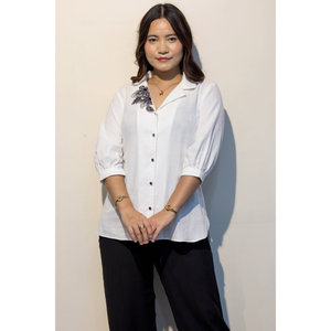 Chemise blanche à manches mi-longues pour femmes, décontractée, légère, confortable, coupe élégante, pour un usage quotidien - Product Image 3