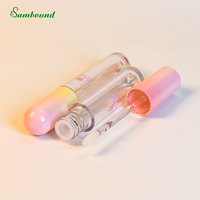 Tubes de brillant à lèvres personnalisés de 5,6 ml avec applicateur en plastique souple non absorbant, tête de brosse facile à nettoyer, tige transparente, emballage inclus
