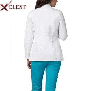 เสื้อโค้ทสีขาวสำหรับขัดทางการแพทย์ของผู้หญิงเครื่องแบบทำงานในโรงพยาบาลดีไซน์งาน OEM - Product Image 3