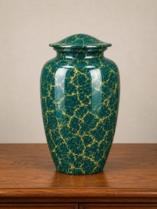 Urne Colonne Élégante en Laiton – Vase Décoratif en Métal pour Design Intérieur de Luxe et Présentation – Vase Antique Premium en Métal et Laiton - Product Image 6