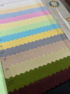 ผ้าฝ้ายหวีคุณภาพพรีเมียมสำหรับตัดเย็บเสื้อเชิ้ต ขายส่งจากโรงงาน ความกว้าง 36 นิ้ว ผ้าทอเรียบสำหรับตัดเย็บเสื้อผ้าบุรุษและสตรี - Product Image 4