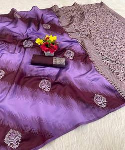 Chique zijden bloemen en Mina & Zari borduurwerk sari met ongestikte blouse, feestelijke kleding, groothandelsprijs, etnische kleding, paars - Product Image 1