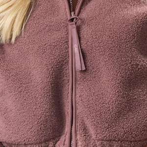 Veste polaire Sherpa courte unie personnalisée pour femme – Douce, chaude, demi-zip, pull décontracté, hiver, extérieur, confortable, pelucheuse, séchage rapide, coupe-vent - Product Image 4