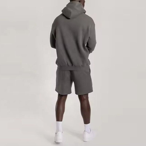 Conjunto de Sudadera con Capucha Oversize y Pantalones Cortos para Hombre, Color Gris Carbón Oscuro, de Felpa Pesada, Dos Piezas, Venta al por Mayor OEM - Product Image 2