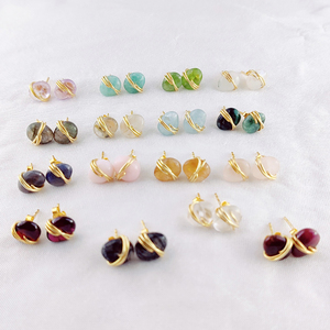 Pendientes Pequeños de Plata 925 con Ópalo Rosa |   Pendientes de Piedras Preciosas Lisas con Envoltura de Alambre Chapado en Oro para Mujer, Venta al por Mayor - Product Image 5