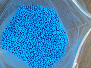 High Color Strength Blue Masterbatch for Film & Extrusion Grades Weather Resistant <b>Pellets</b> for <b>Plastic</b> Products - Product Image 4