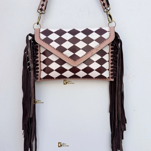 Nouveauté : Sac à franges en cuir fait main, style bohème gypsy, motif à carreaux, sacs de créateurs multi-usages, style western élégant - Product Image 1