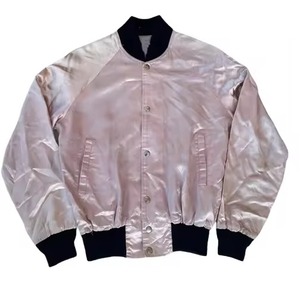 Veste Bomber Varsity en Satin Personnalisée OEM, Vente Chaude, Noir et Vert, Col Montant, Logo Frontal, Style Décontracté - Product Image 5