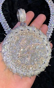 Nuevo Colgante Redondo de Moissanita de Gran Tamaño, Joyería de Diamantes Estilo Hip Hop, Venta al Por Mayor, Suministro a Granel, India - Product Image 4