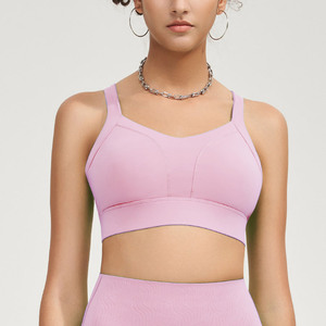 เสื้อชั้นในกีฬาแบบ Racerback สำหรับผู้หญิง คอกว้าง สีดำล้วน ระบายอากาศได้ดี รองรับปานกลาง เหมาะสำหรับโยคะ ไร้ตะเข็บ กระชับพอดีตัว ขายส่ง ปรับขนาดได้ - Product Image 5