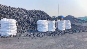 Ceniza de Fundición Premium, 8% de Contenido de Ceniza, 88% de Carbono Fijo, 0.6% de Azufre, Alta Resistencia Abrasiva, Material de Reciclaje Industrial - Product Image 4