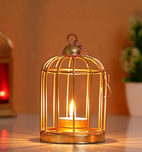 Portavelas Decorativo de Metal, Portavelas de Té de Metal Hecho a Mano de la Mejor Calidad, Lámparas Diwali, Portavelas de Té - Product Image 1