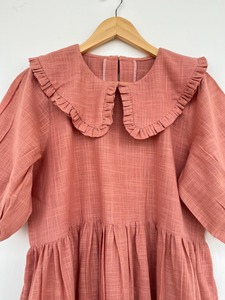 Robe longue en coton flammé pour femme, col Peter Pan, manches bouffantes, tenue de soirée décontractée, coupe ample, vêtement d'été, vêtements OEM sous marque privée - Product Image 2