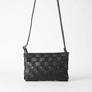 Sac fourre-tout en cuir véritable pour femme à prix abordable, qualité supérieure, design tendance, ouverture/fermeture à glissière, personnalisable, vente en gros, pour usage quotidien et voyage - Product Image 4