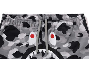 Shorts de Playa para Hombre con Estampado de Boca de Tiburón, 100% Algodón, Anti-UV, Cintura Elástica, Estilo Urbano - Product Image 6