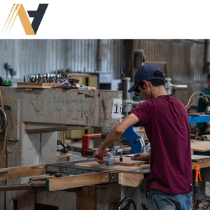 Juego de Dormitorio Esencial para Hotel - Muebles Ahorradores de Espacio con Cajones de Cierre Suave y MDF/LPL - Producido en Vietnam para La Quinta - Product Image 5