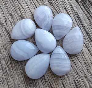 Cabochon en agate bleue, forme goutte d'eau, pierre précieuse calibrée, pierre lâche pour la fabrication de bijoux - Product Image 3