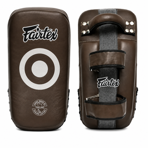 Almohadilla de Boxeo de PVC y Cuero Hecha a Mano para Entrenamiento de Muay Thai, Duradera, Ecológica y Personalizable - Product Image 1