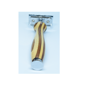 Maquinilla de afeitar portátil de viaje, precio razonable, muy demandada, MOQ bajo, completa con maquinilla de afeitar de seguridad de 3 cuchillas de acero inoxidable y mango de madera. - Product Image 4