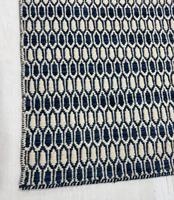 Handgeknüpfter Wollteppich mit Geometrischem Muster, Natürliches Braun-Schwarz, Flachflorig, Haustierfreundlich, Handgefertigter Moderner Teppich