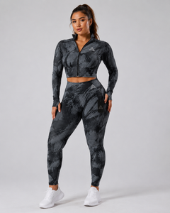 Conjunto de Yoga Transpirable para Mujer con Logotipo Frontal - Top de Diseño Sólido y Cierre Elástico en la Cintura para Gimnasio, Fitness y Entrenamiento a Precio Económico - Product Image 3