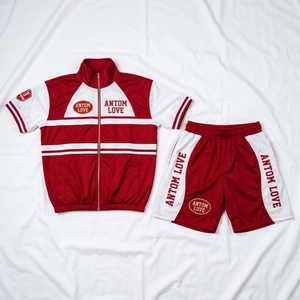 Conjunto Deportivo Ligero de 2 Piezas con Franja Reflectante de 3m, Chaqueta Cortavientos con Capucha y Cremallera Personalizada para Hombre - Product Image 4