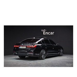 BMW Serie 7 740Li XDrive M Sport Modelo Diciembre 2022 con 57,046 km, Caja de Cambios Automática, Asientos de Cuero, Volante a la Izquierda - Product Image 2